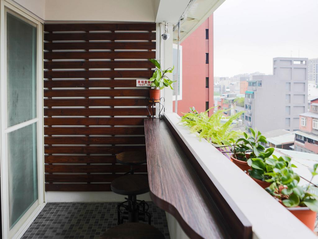 Sleepy Dragon Hostel Taipei Exterior photo
